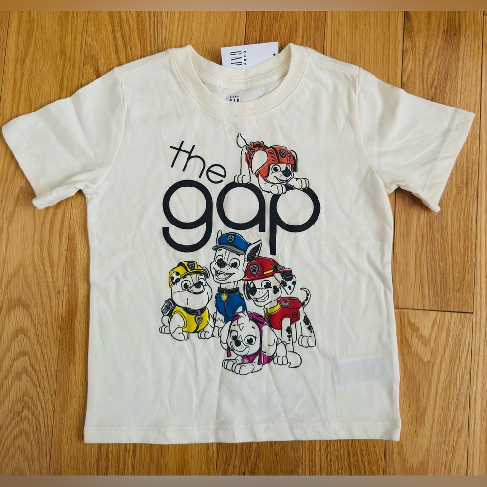 Brand new Gap Paw Patrol T-Shirt size 5T